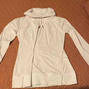 White Lulu Pullover